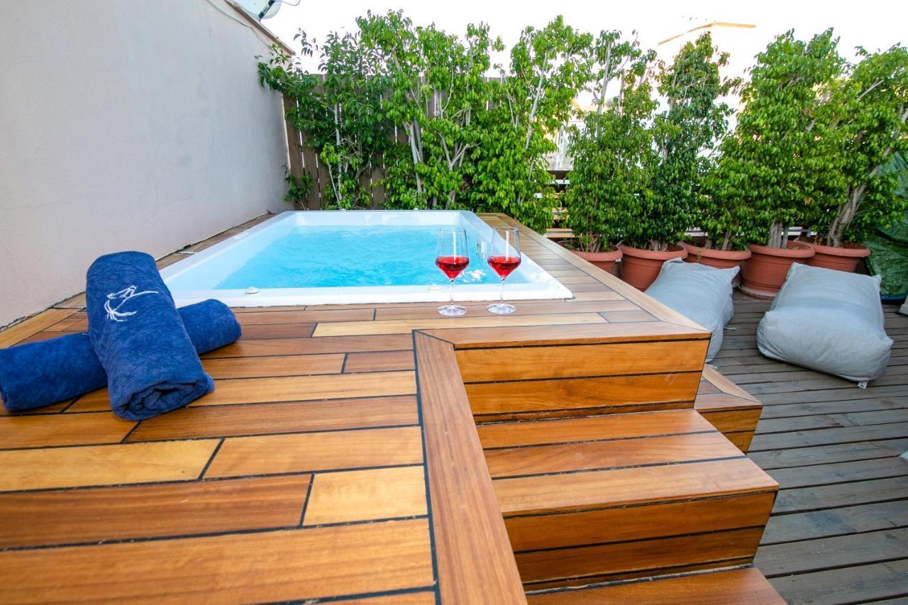 Beautiful Penthouse In Athens With Outside Jacuzzi Leilighet Eksteriør bilde