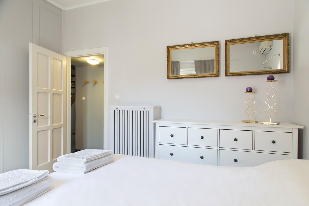 Beautiful Penthouse In Athens With Outside Jacuzzi Leilighet Eksteriør bilde